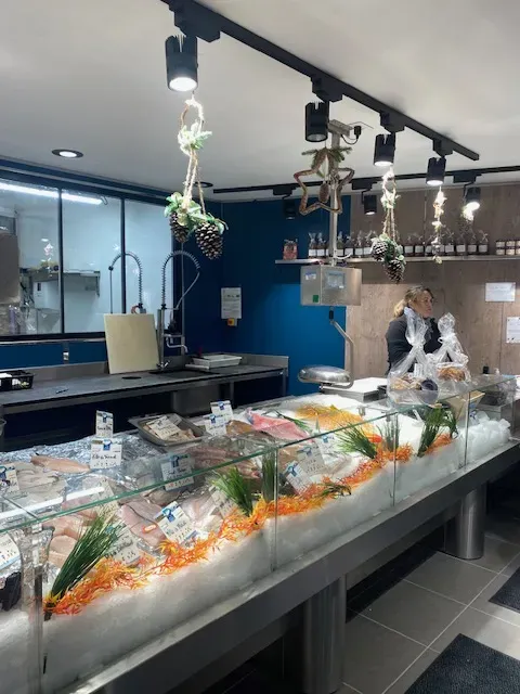 poissonnerie près de Hénansal